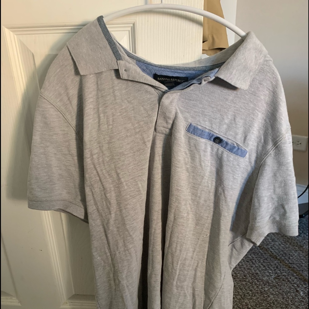 Banana Republic. Polo with pocket. Gray. Large.